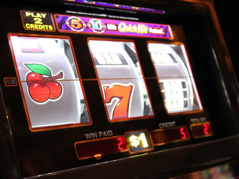 The History of Slot Machines - What's Old Is New Again